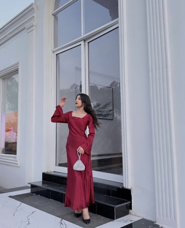 Gamine Full-Sleeved Dress - Image 6