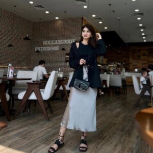 Satin Midi skirt